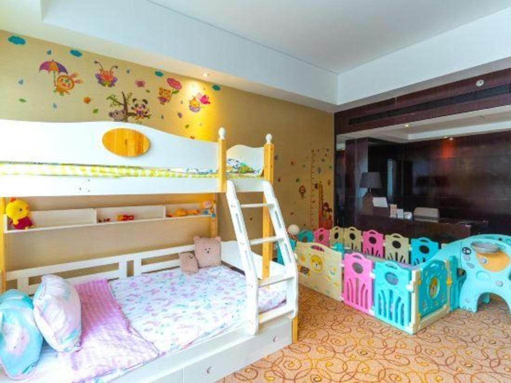 New Century Grand Hotel Xuzhou Exterior photo