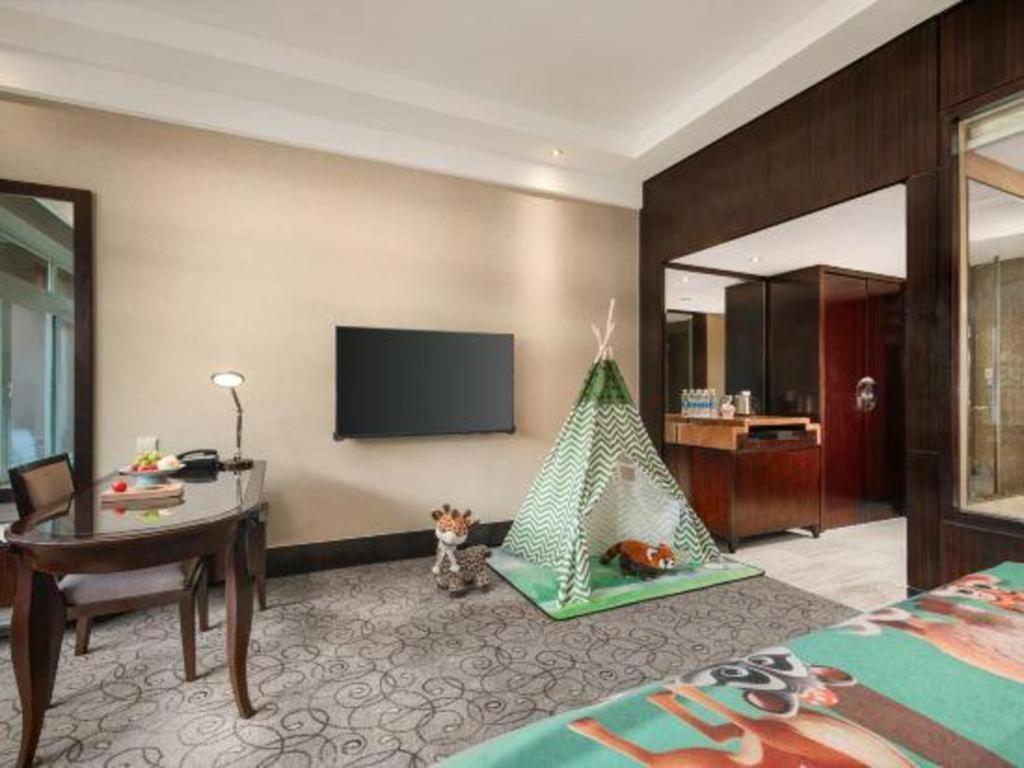 New Century Grand Hotel Xuzhou Exterior photo